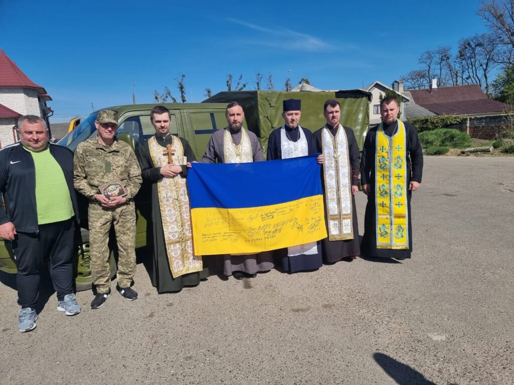 Віра в перемогу: молитва та благодійність ПЦУ Заставнівщини на підтримку воїнів