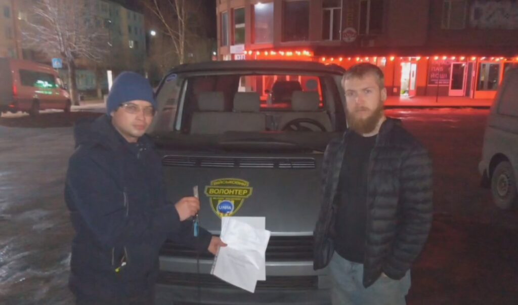 Черговий автомобіль від волонтерів ГО “УНІА” відправився на передову