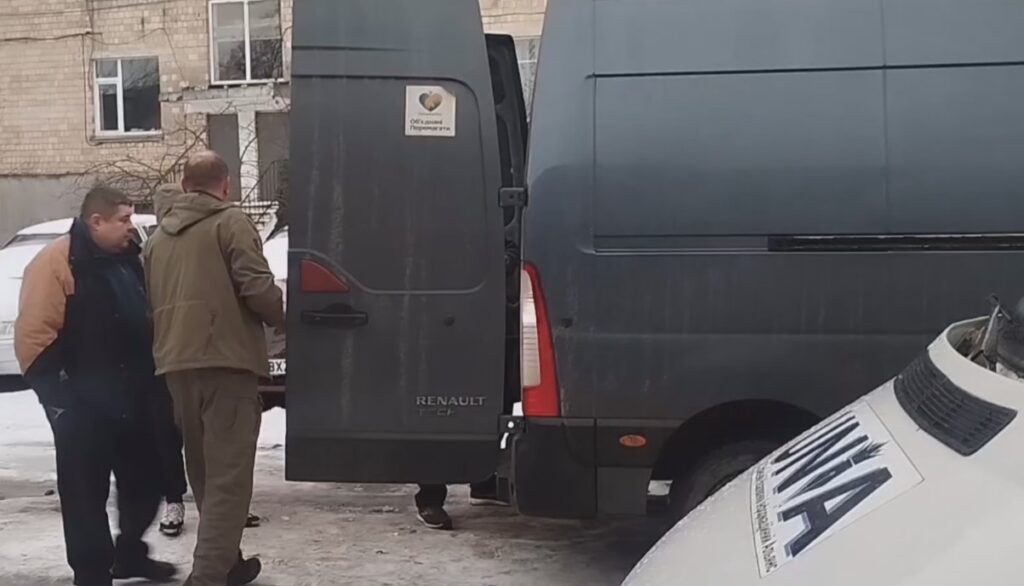 Чергова допомога для наших захисників вирушила на схід