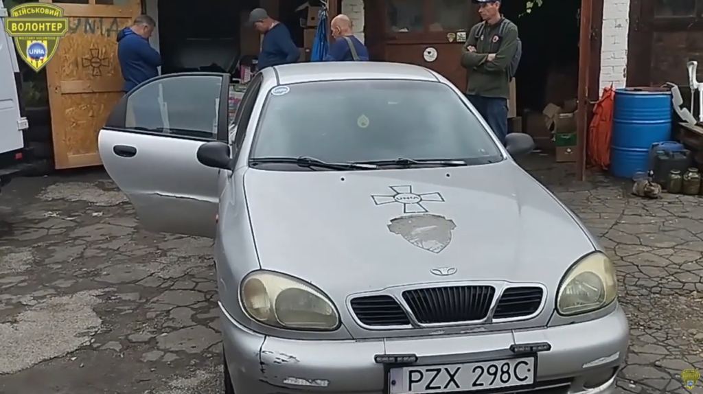 ГО “УНІА” надсилає черговий автомобіль українським захисникам!