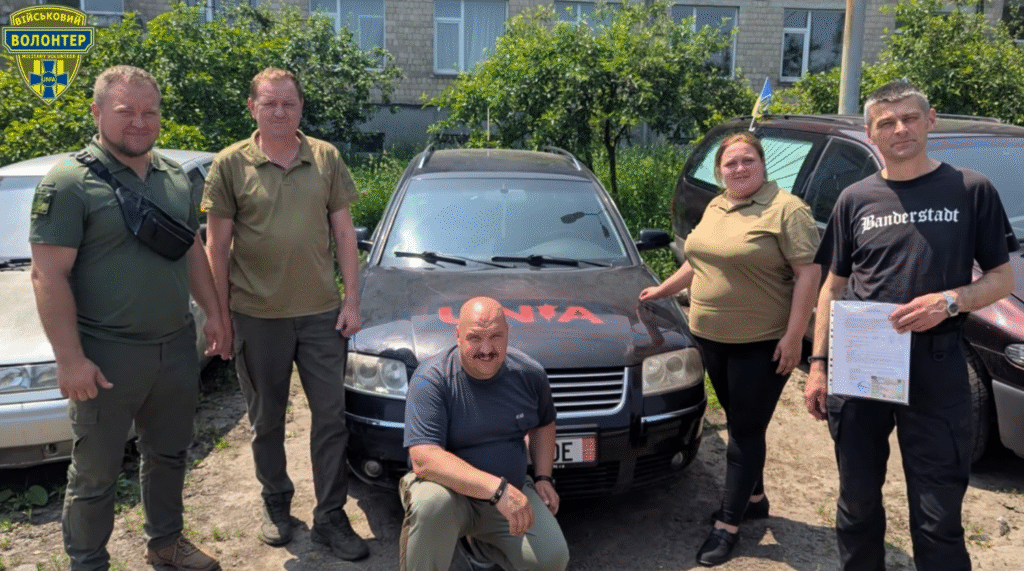 Волонтери ГО “УНІА” передали Volkswagen Passat B5 для наших захисників